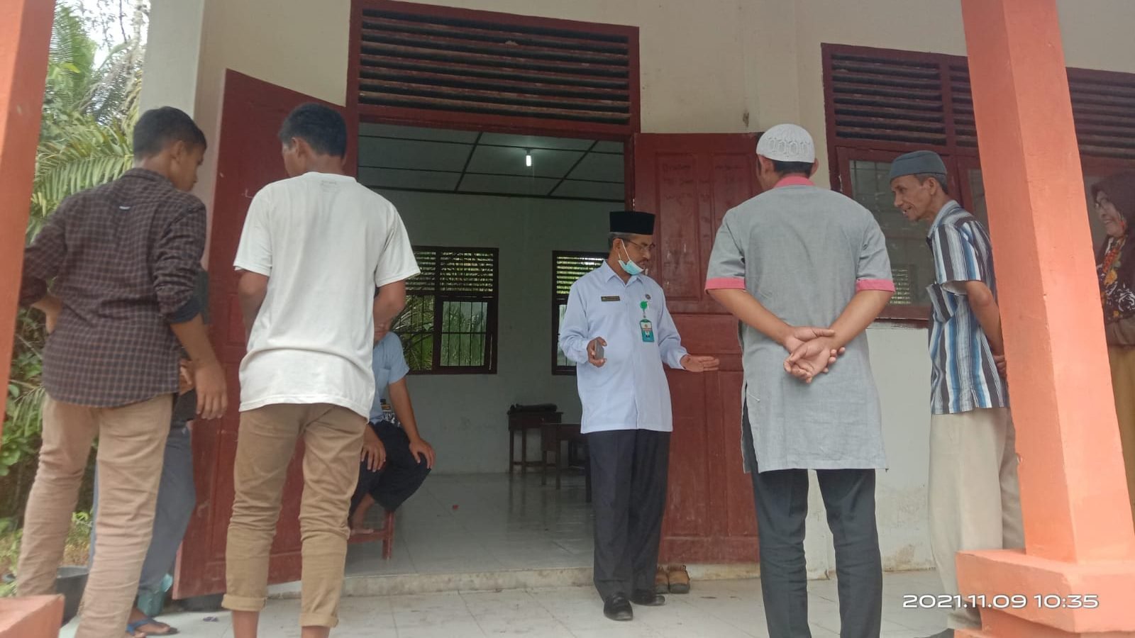Pasca Dilanda Banjir, Kakankemenag Simeulue Tinjau Madrasah