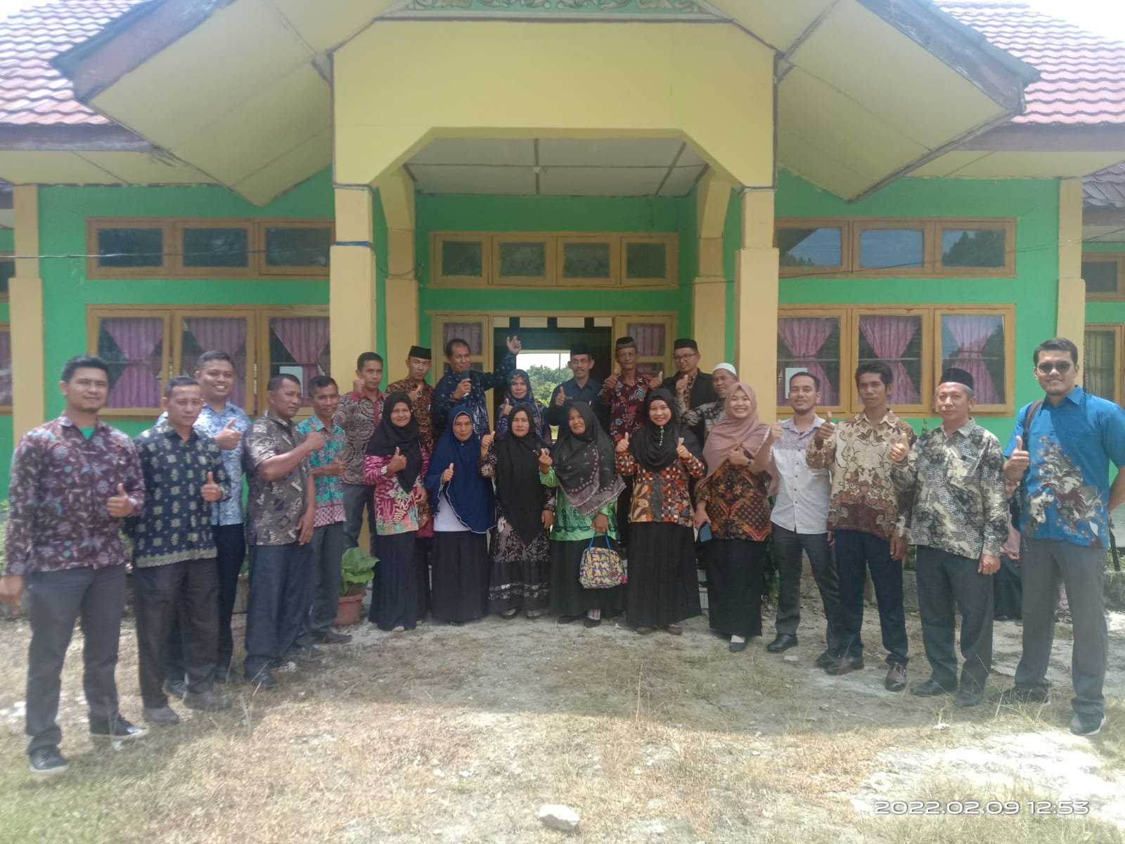 Kankemenag Simeulue Antar Tugas Dan Sertijab Kepala MIN 2 Simeulue