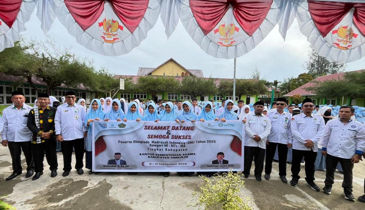 Kakankemenag Simeulue Resmi Buka Olimpiade Madrasah Indonesia (OMI) 2025 Tingkat Kabupaten Simeulue