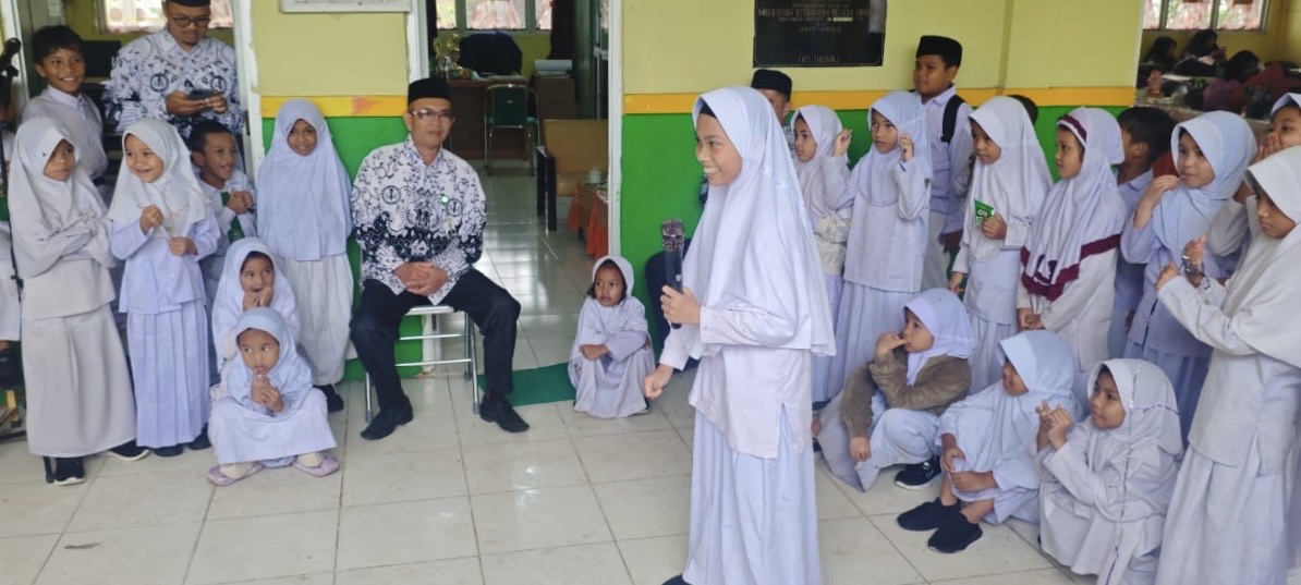 Upacara HGN ke-80 MIN 1 Simeulue Dimeriahkan Penampilan Siswa