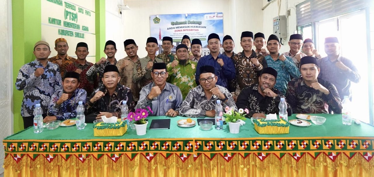 Kankemenag Simeulue Gelar Sertijab Kepala KUA