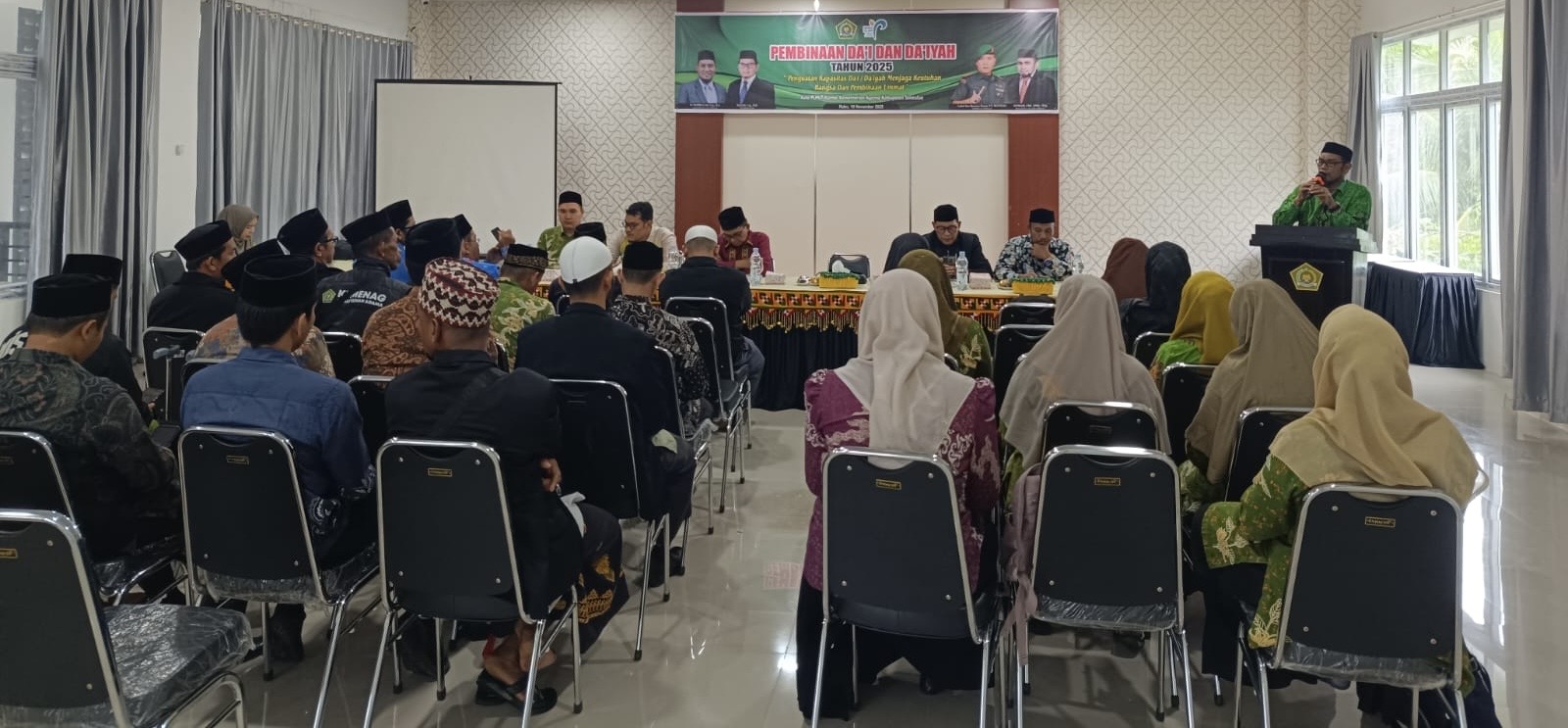 Kakankemenag Simeulue Buka Pembinaan Da’i dan Da’iyah, Dorong Peningkatan Kapasitas Pendakwah