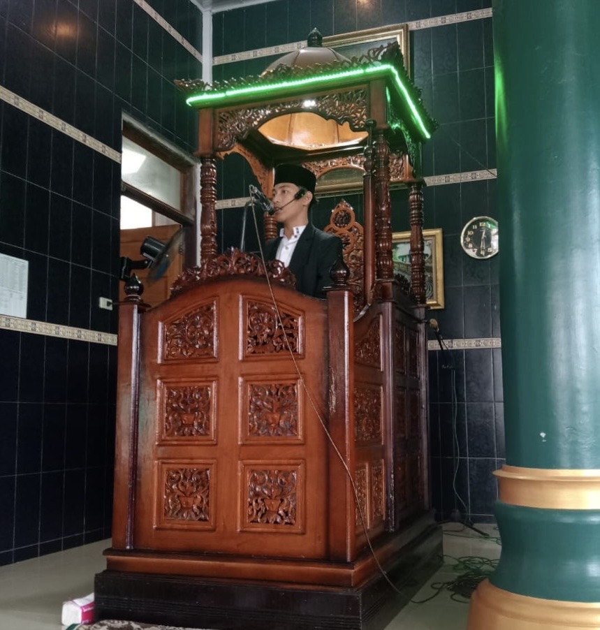 Pelaksanaan Shalat Jum’at di Masjid Baitul Jannah Desa Amiria Bahagia Simeulue Timur Hadirkan Khatib dari MAN 1 Simeulue