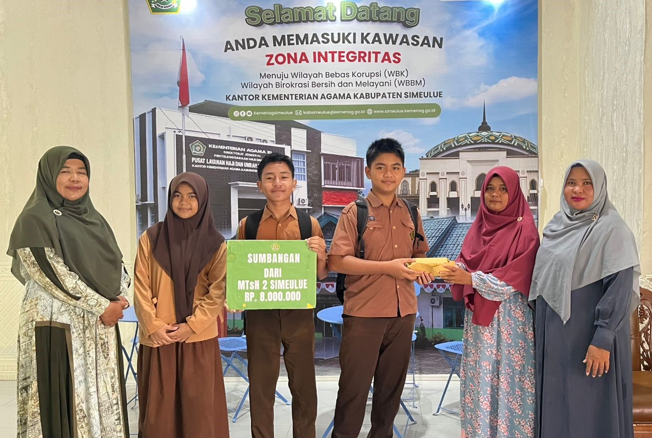 MTsN 2 Simeulue Salurkan Donasi “Peduli Sumatera”untuk Korban Bencana