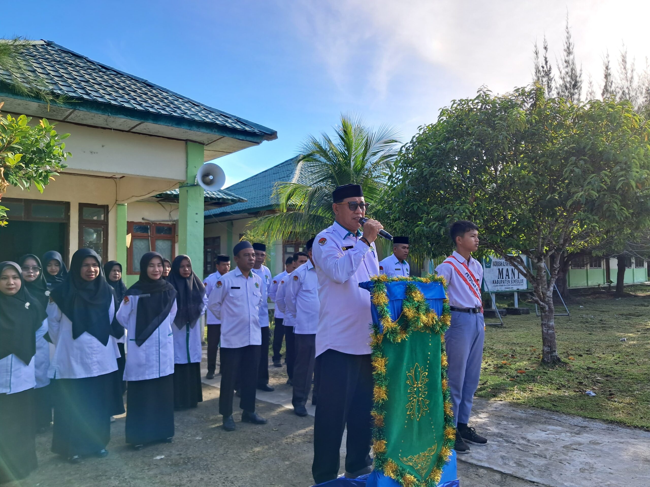 Kasi Pakis Tekankan Motivasi Belajar dan Persiapan Masa Depan Siswa MAN Simeulue