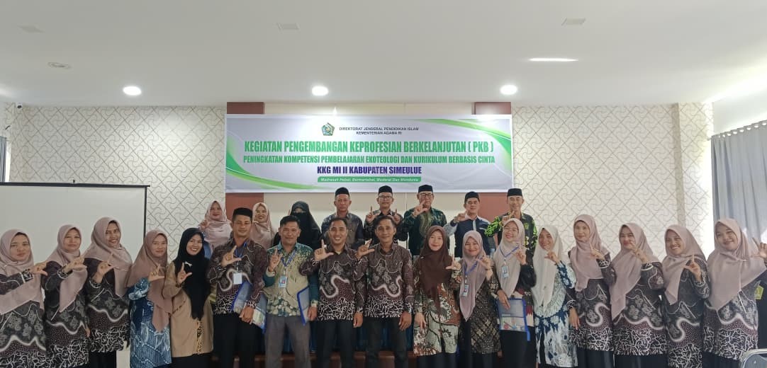 Perkuat Ekoteologi dan Kurikulum Cinta, Plh. Kakankemenag Simeulue Buka KKG MI ke-II Tingkat Kabupaten