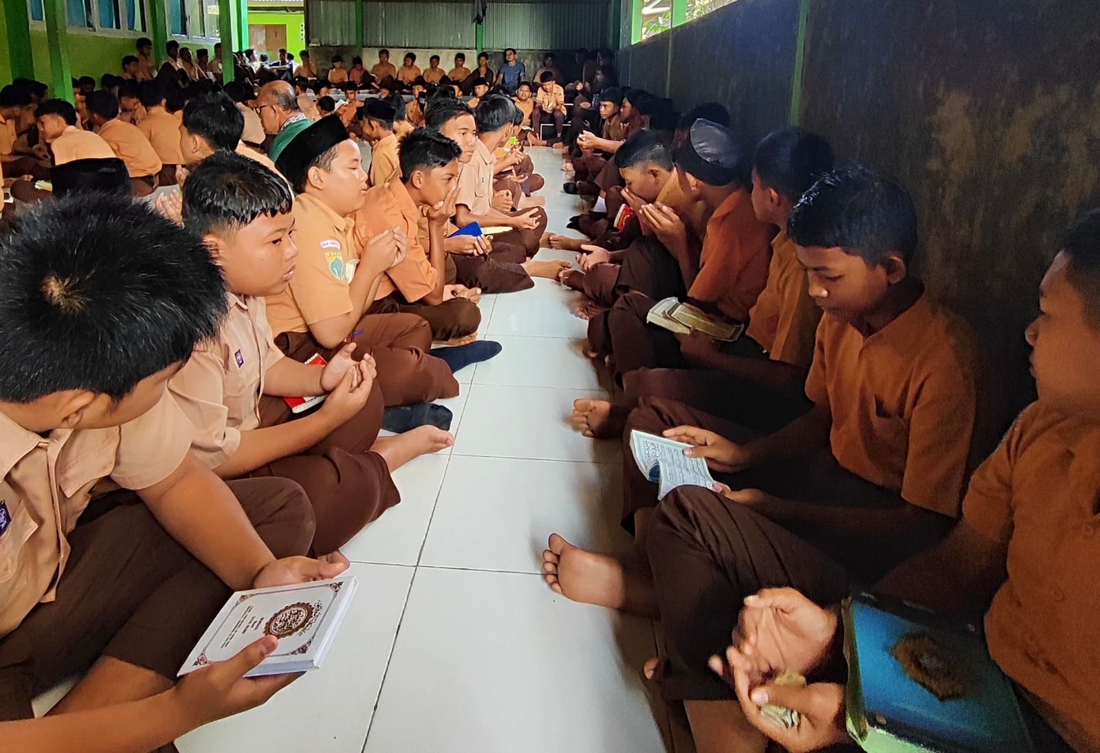 MTsN 2 Simeulue Tanamkan Nilai Qurani melalui Program Jumpa Berkah